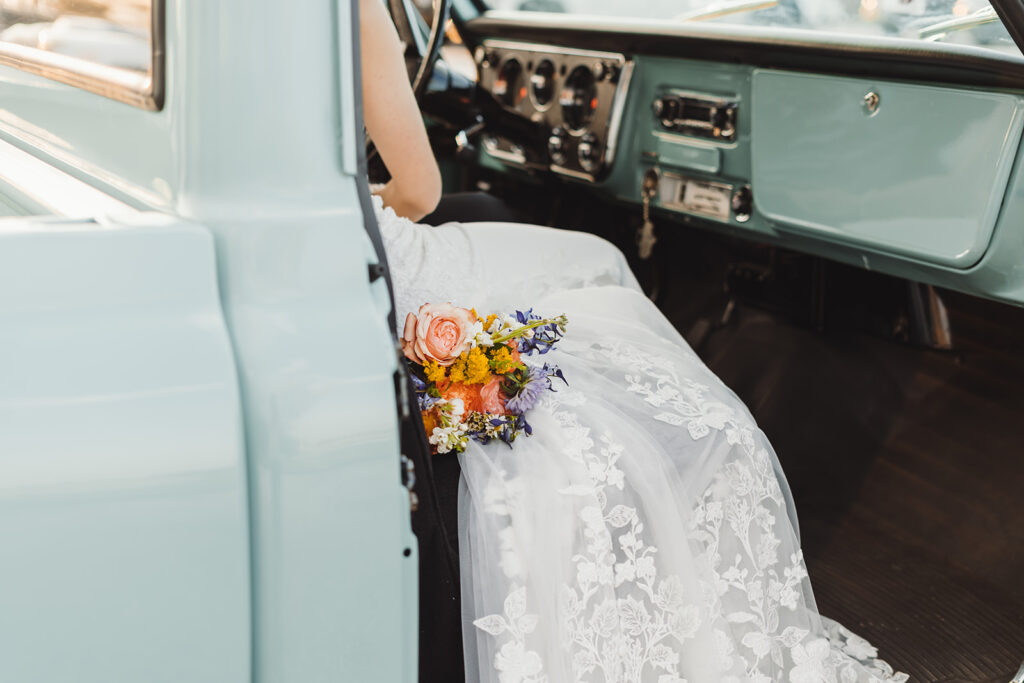 Spring wedding bridal bouquet vintage truck
