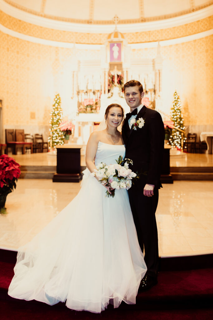 winter wedding florals new years eve bridal bouquet